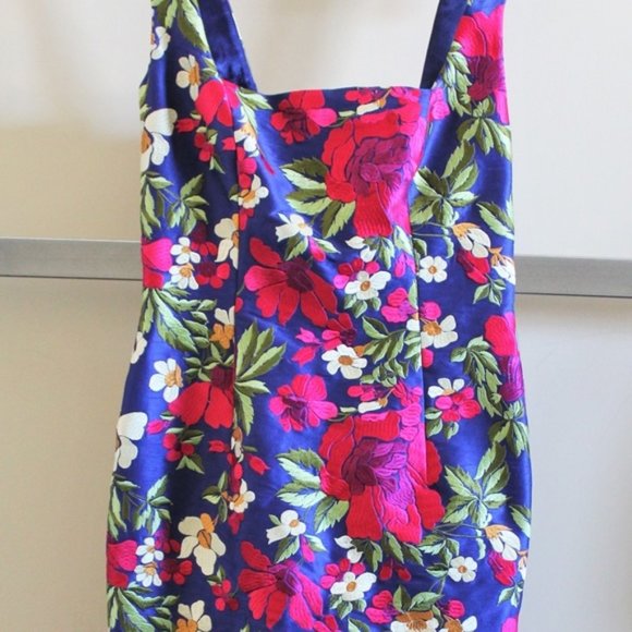 Gorgeous Colorful Designer Dress - Picture 1 of 3